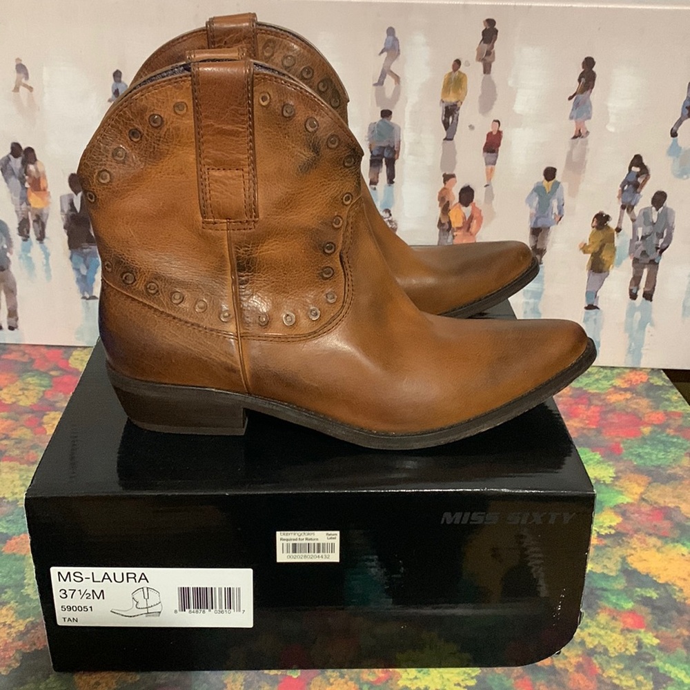 MISS SIXTY WOMENS LAURA BOOT 7.5 never worn with box